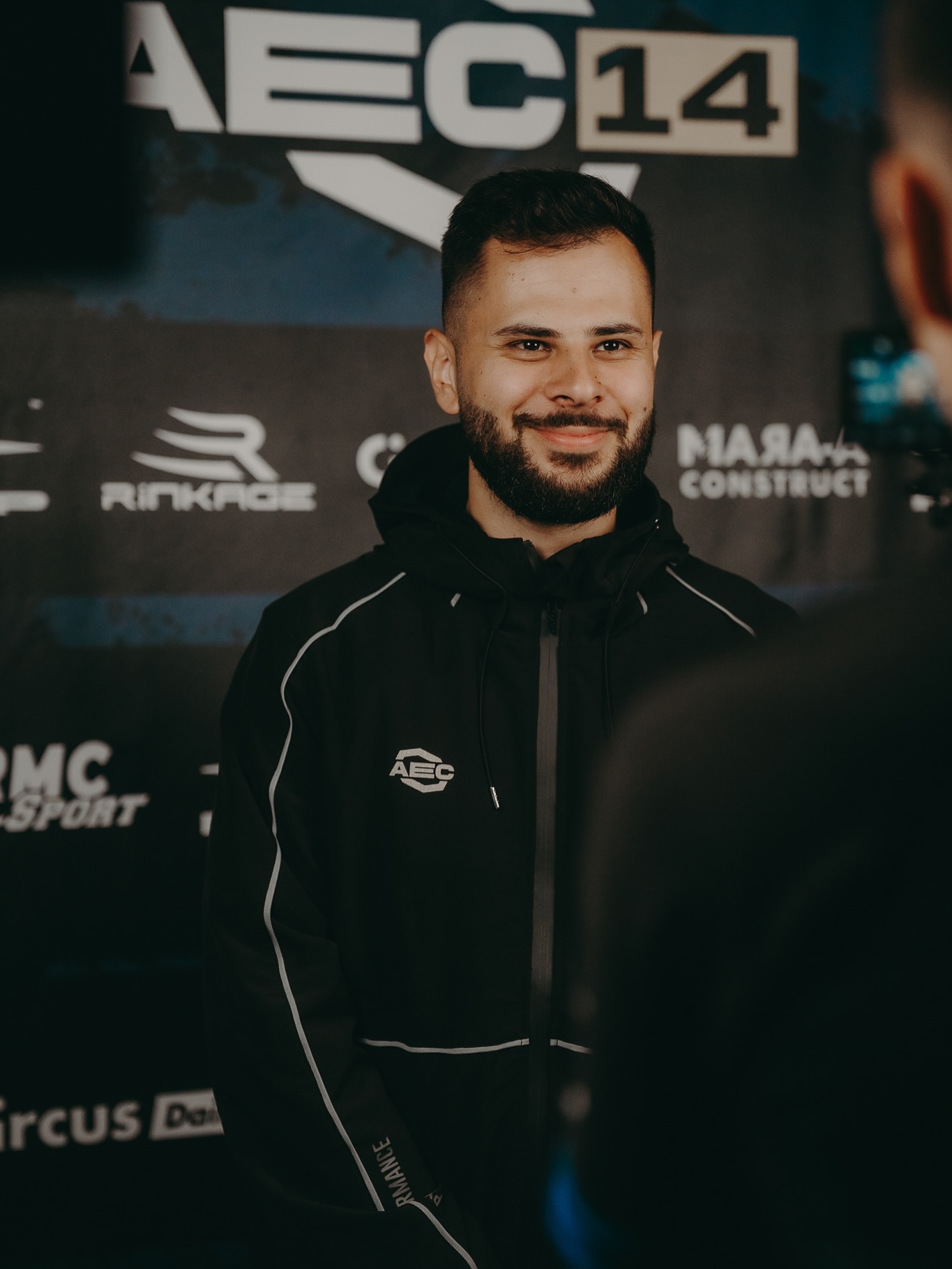 Hob’s Space – Gims